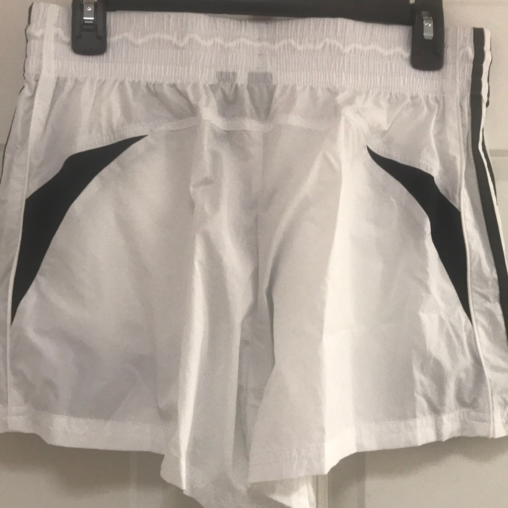 Adidas Athletic/Athleisure Multi-Sport Shorts NWT! - Picture 6 of 8